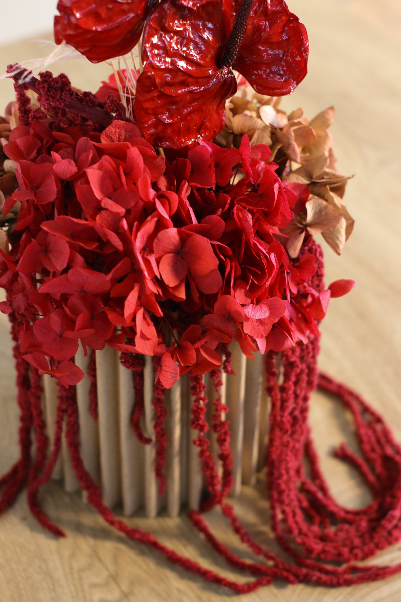 Grande Cardinale Rosso, composizione di fiori stabilizzati